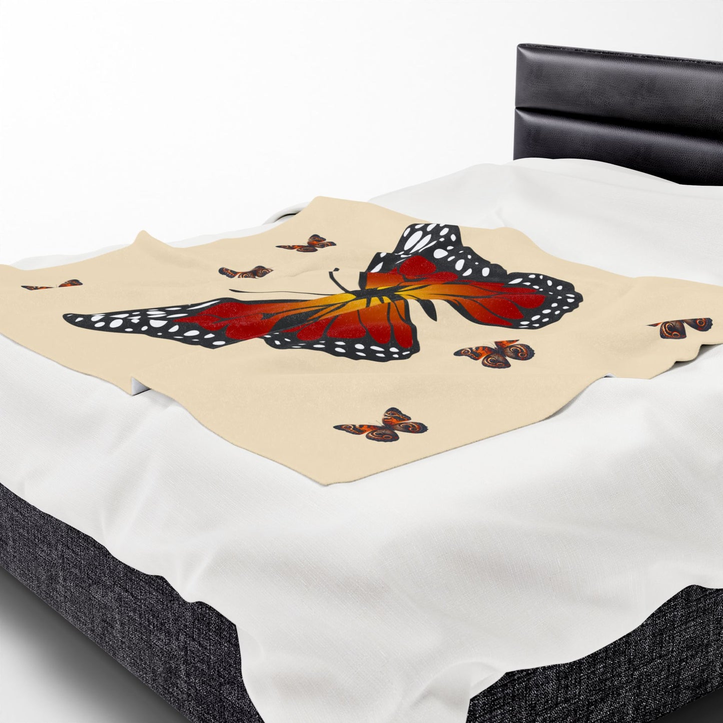 Butterfly Velveteen Plush Blanket - Cozy Home Decor for Nature Lovers