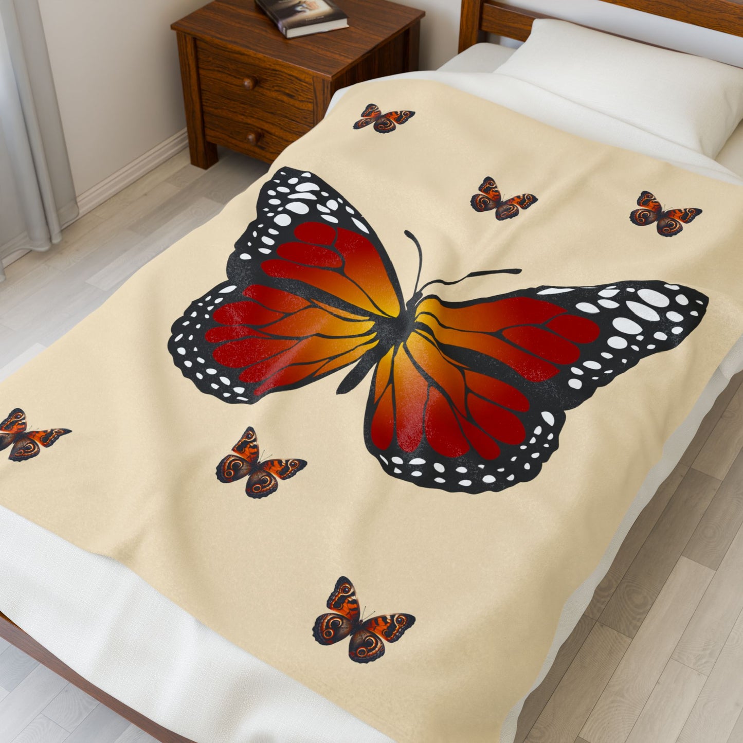 Butterfly Velveteen Plush Blanket - Cozy Home Decor for Nature Lovers