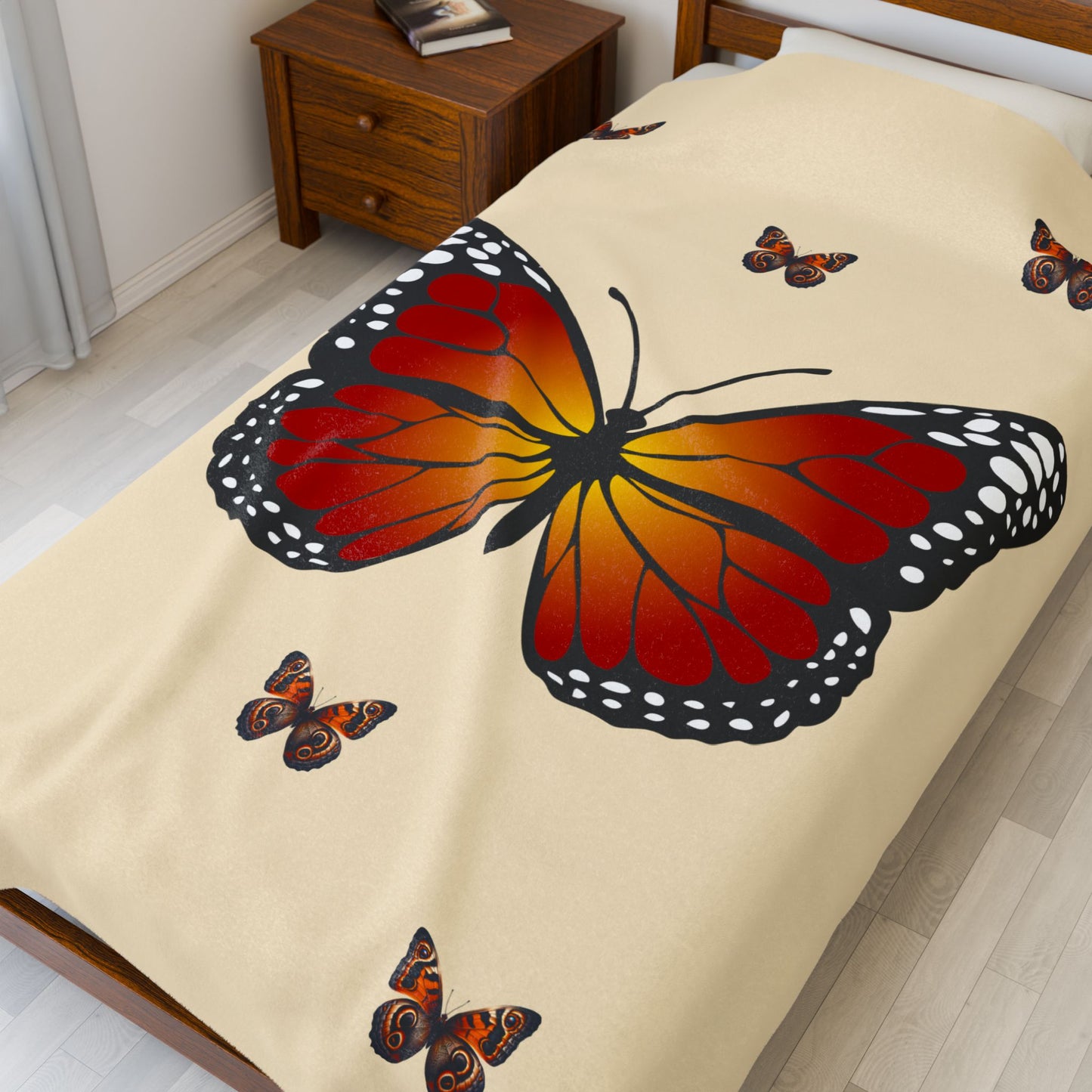 Butterfly Velveteen Plush Blanket - Cozy Home Decor for Nature Lovers