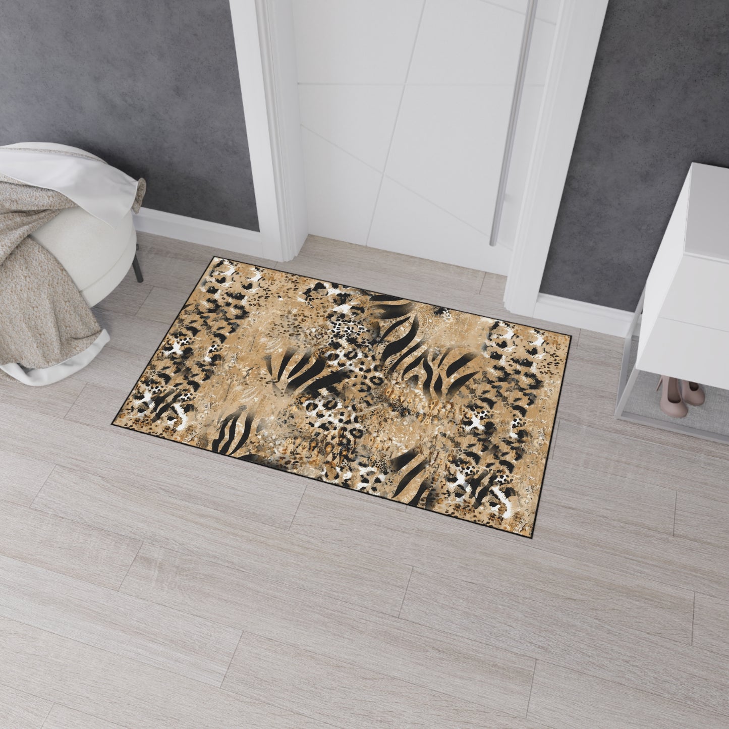 Stylish Zebra Pattern Heavy Duty Floor Mat - Perfect for Home Decor & Outdoor Use